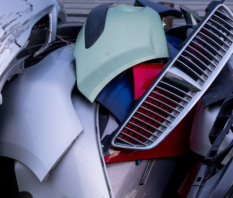 riciclo plastica pezzi auto